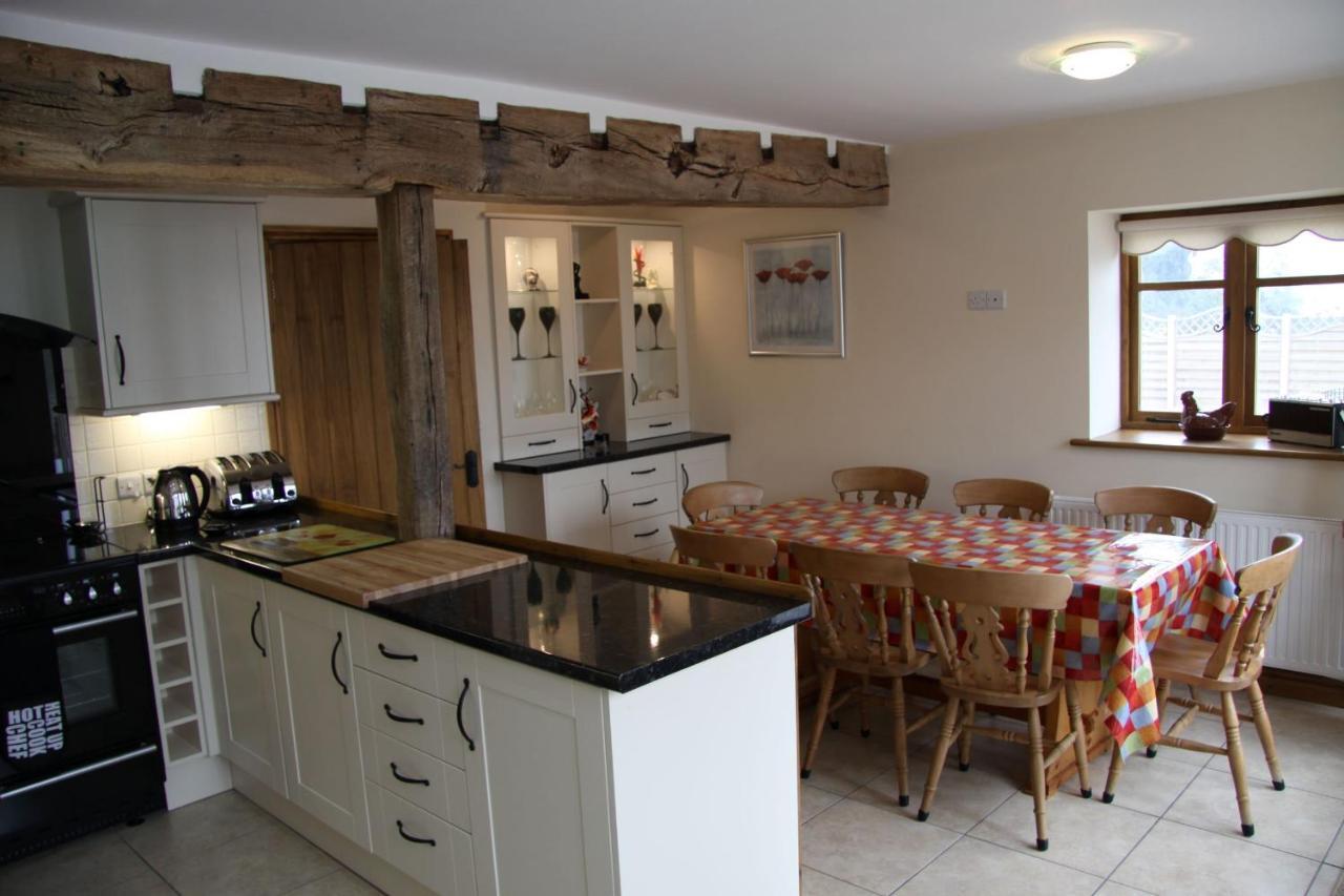 The Granary Self Catering Cottage Shrewsbury Eksteriør bilde